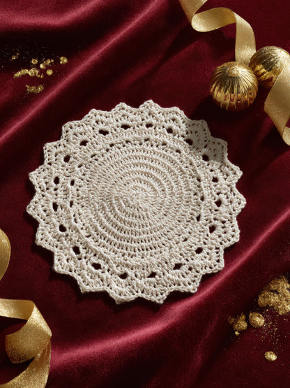 Holiday Stories - Refined Red Aesthetic